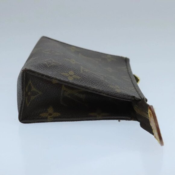 LOUIS VUITTON Monogram Poche Toilette 15 Pouch M47546 LV Auth 105340 - Picture 6 of 16
